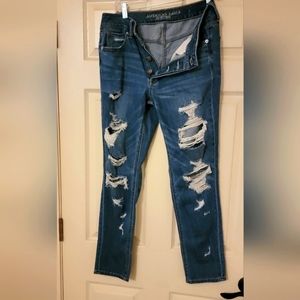 American Eagle Tomgirl jeans size 8